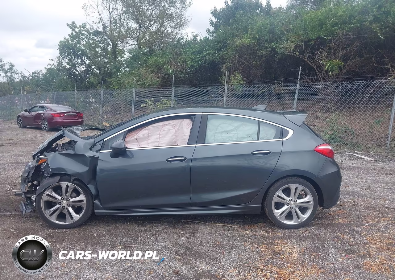 2017 Chevrolet Cruze Premier Auto VIN:3G1BF6SM6HS590714 - 14