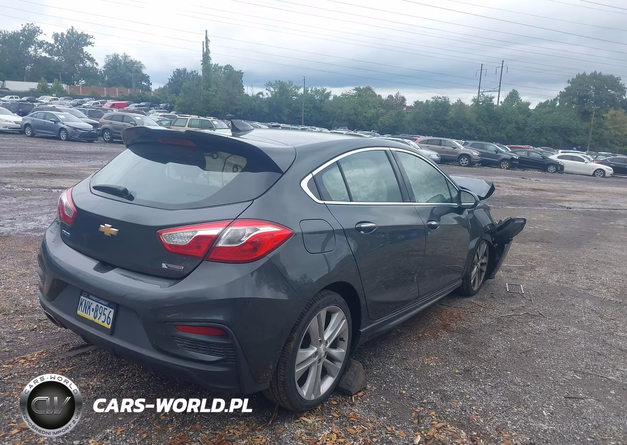 2017 Chevrolet Cruze Premier Auto VIN:3G1BF6SM6HS590714 - 4