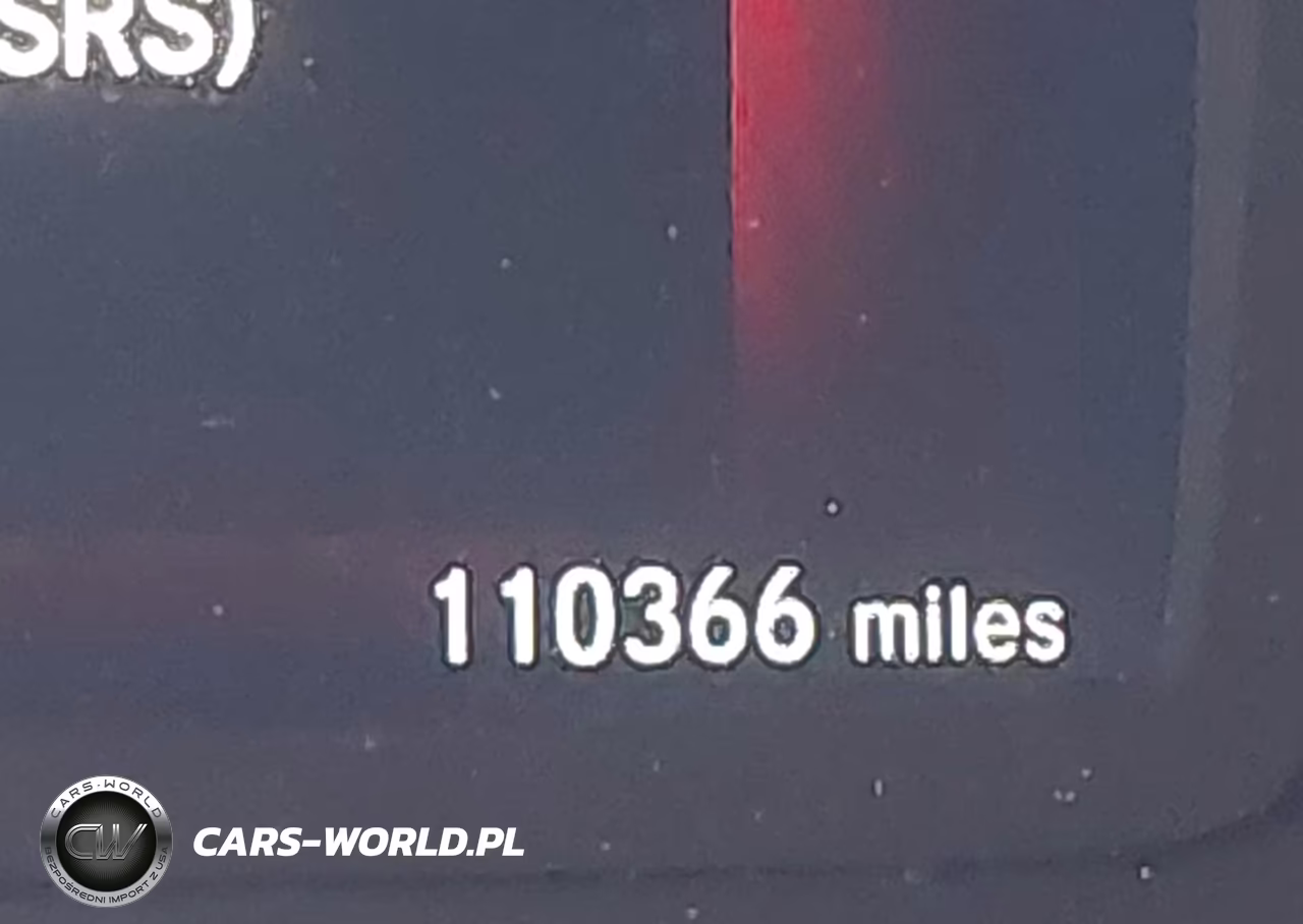 2018 Honda Odyssey Touring VIN:5FNRL6H85JB041352 - 15