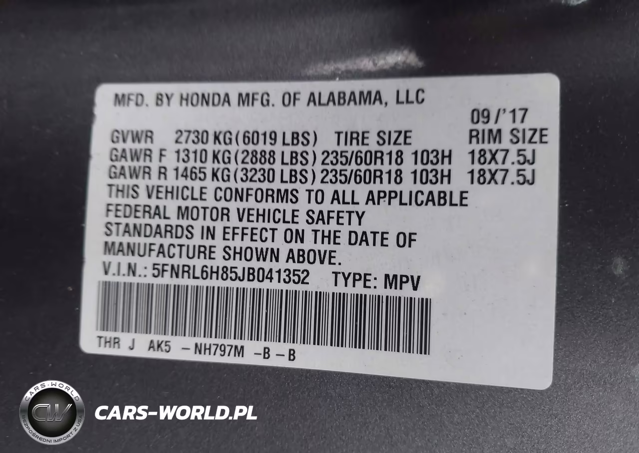 2018 Honda Odyssey Touring VIN:5FNRL6H85JB041352 - 9