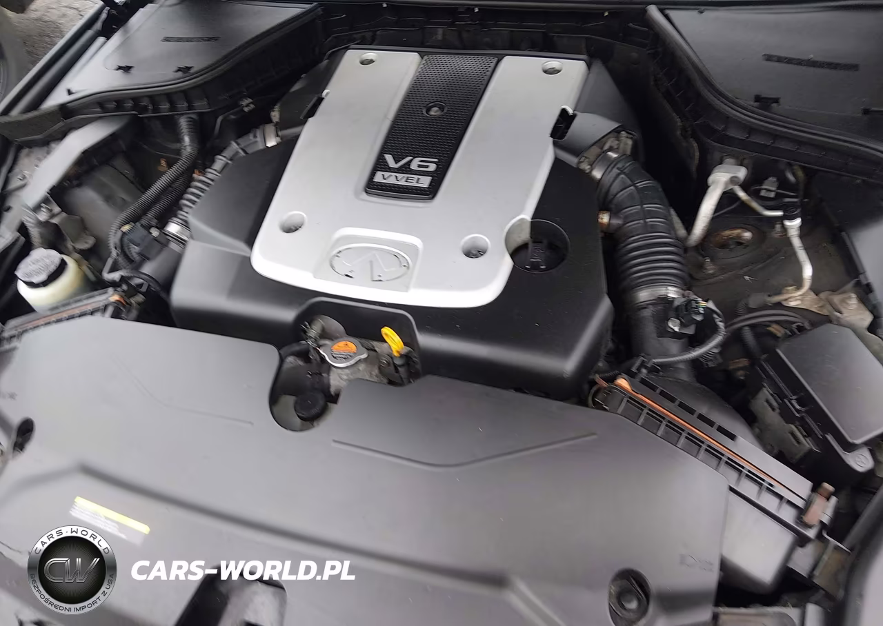 2015 Infiniti Q50 Premium-Sport VIN:JN1BV7ARXFM404010 - 10