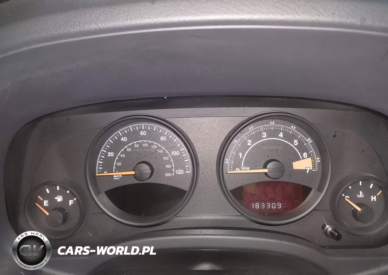 2014 Jeep Patriot Latitude VIN:1C4NJRFB6ED742662 - 7