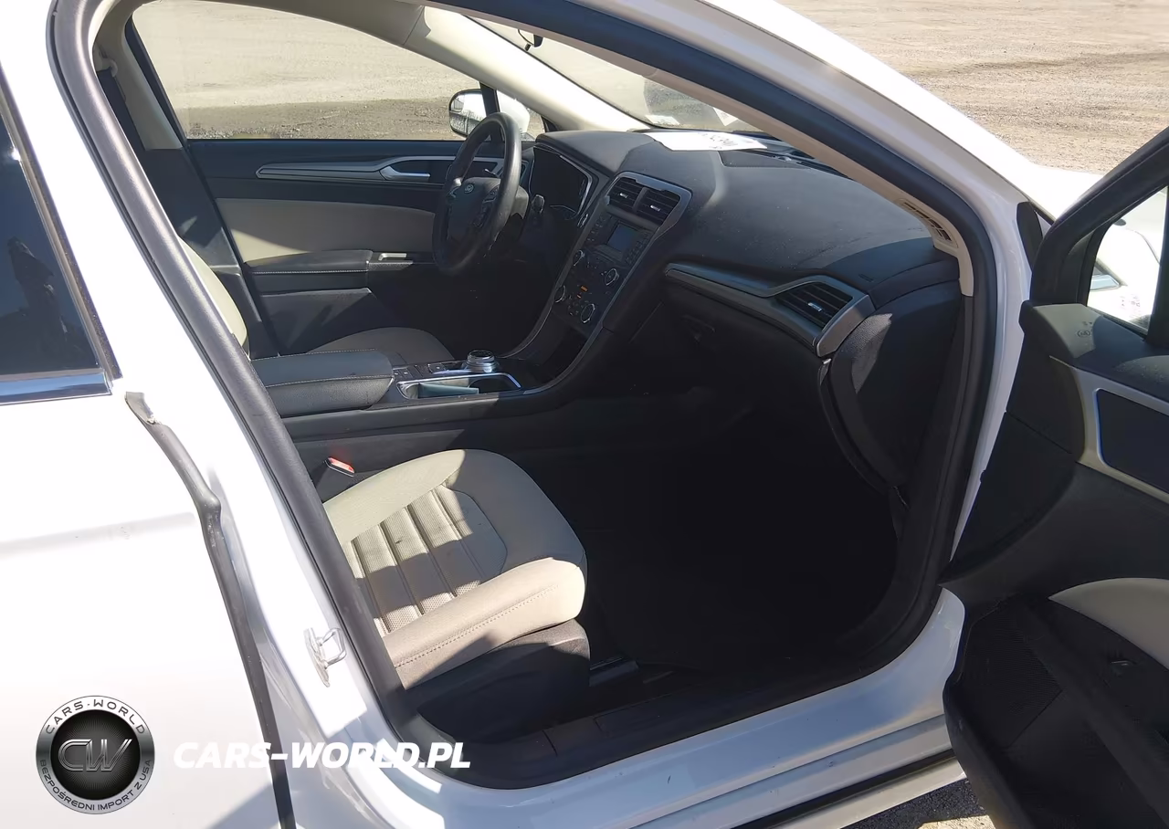 2018 Ford Fusion Hybrid S VIN:3FA6P0UU0JR122383 - 5