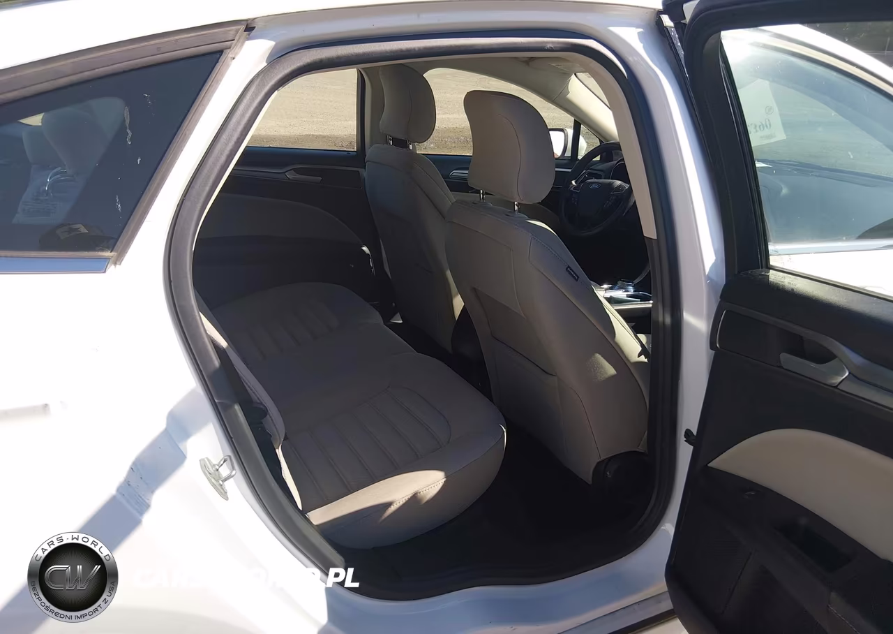 2018 Ford Fusion Hybrid S VIN:3FA6P0UU0JR122383 - 8