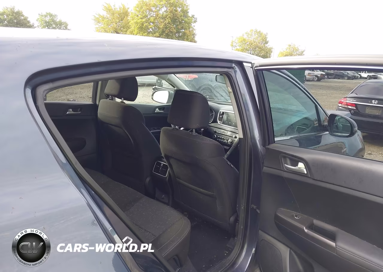 2020 Kia Sportage Lx VIN:KNDPMCAC7L7748897 - 8