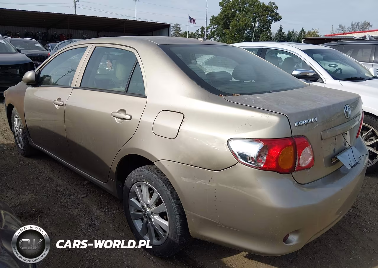 2010 Toyota Corolla Le VIN:1NXBU4EEXAZ331926 - 3