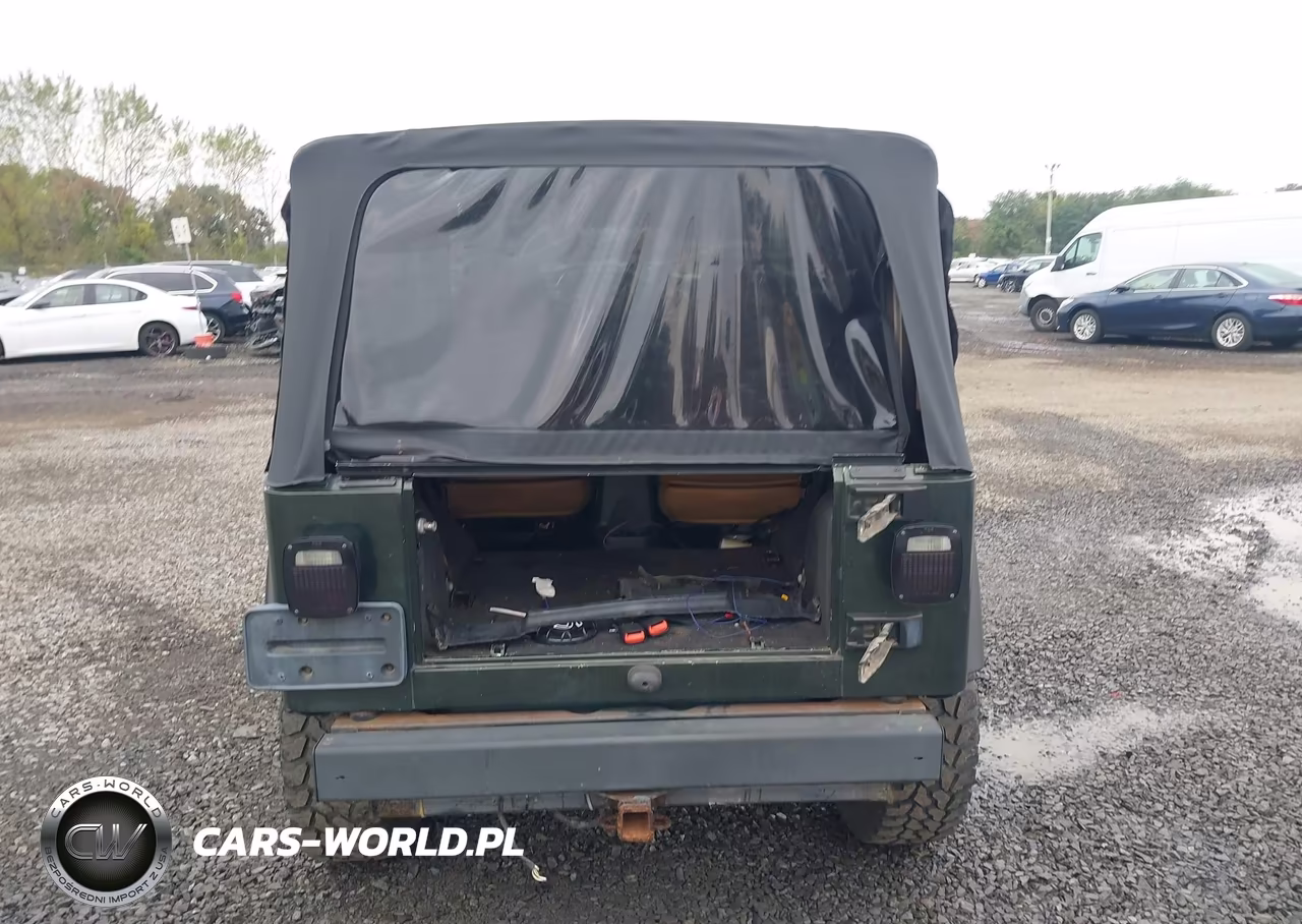 2005 Jeep Wrangler X VIN:1J4FA39S35P319253 - 17