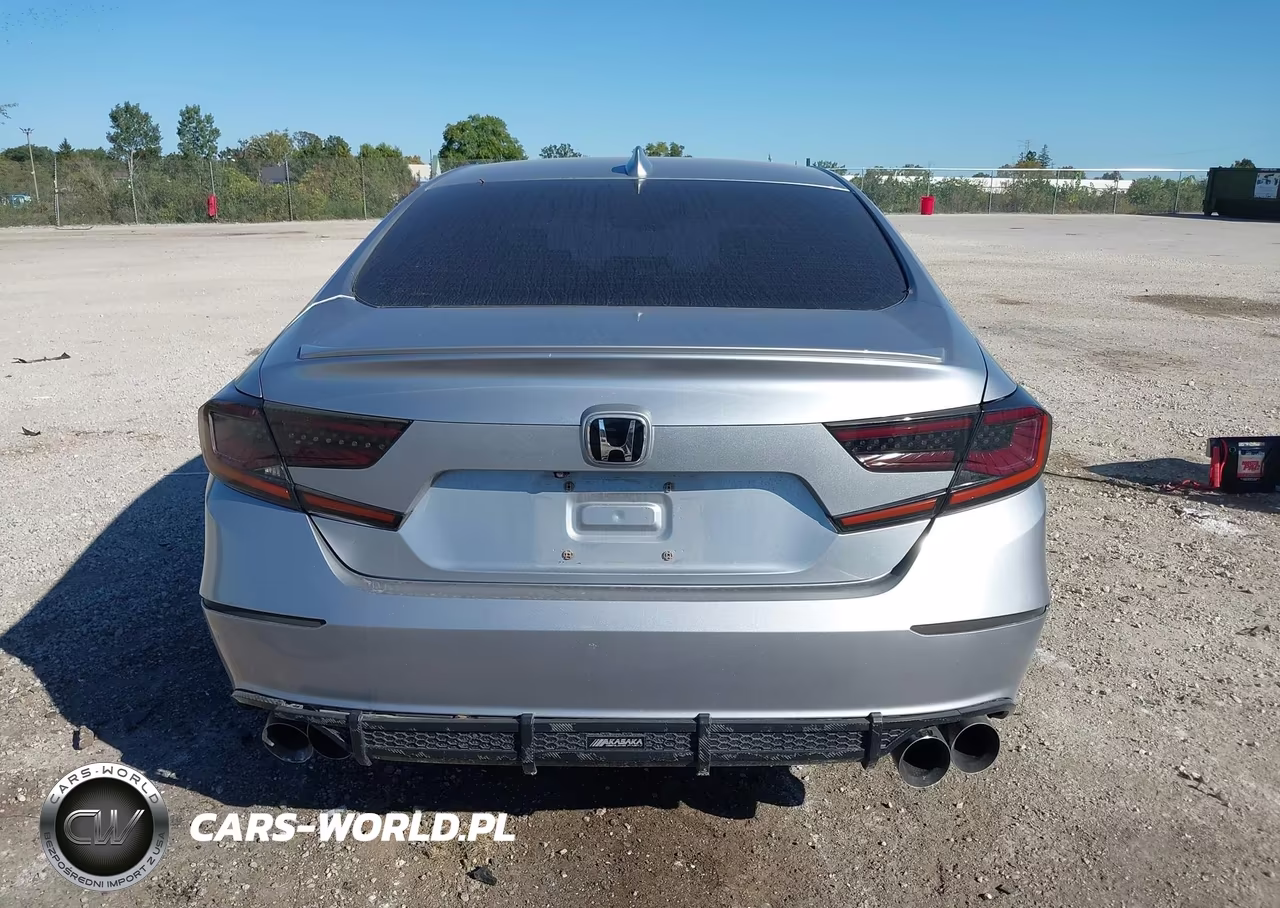 2018 Honda Accord Sport 2.0T VIN:1HGCV2F33JA052327 - 16