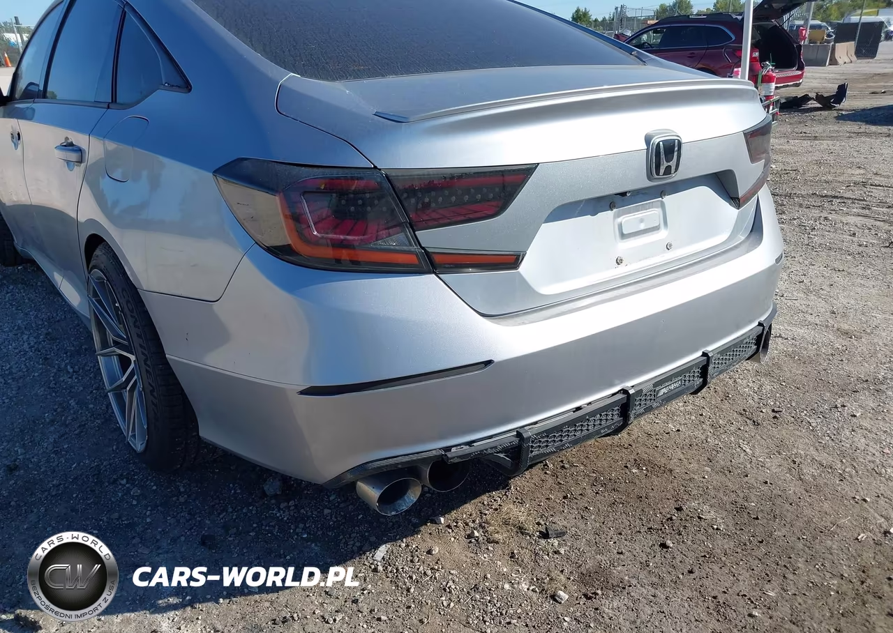2018 Honda Accord Sport 2.0T VIN:1HGCV2F33JA052327 - 17