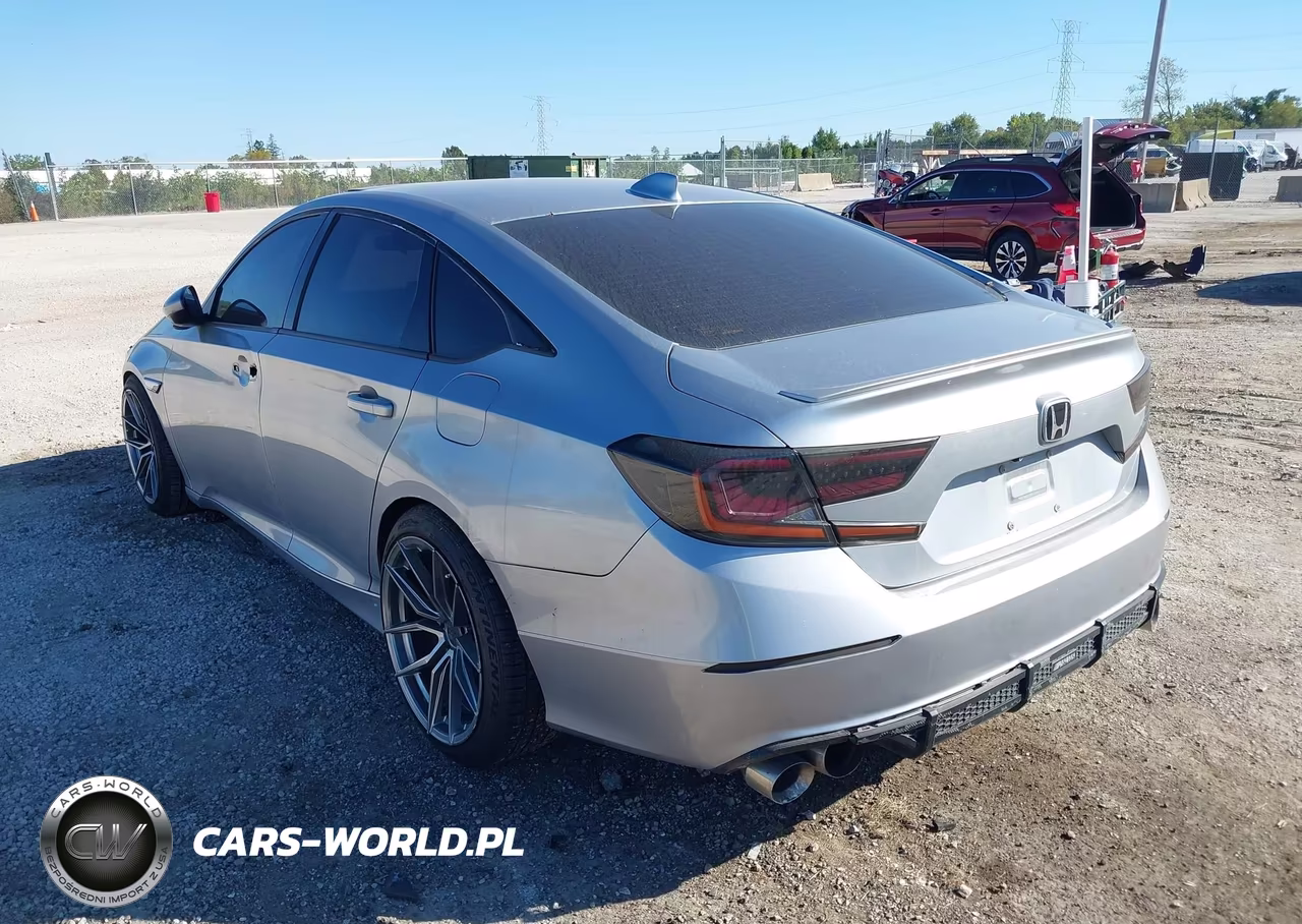 2018 Honda Accord Sport 2.0T VIN:1HGCV2F33JA052327 - 3