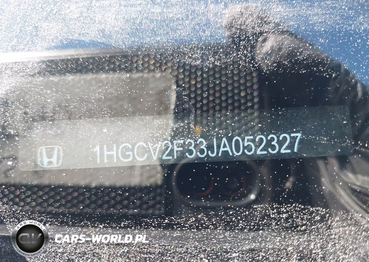 2018 Honda Accord Sport 2.0T VIN:1HGCV2F33JA052327 - 9