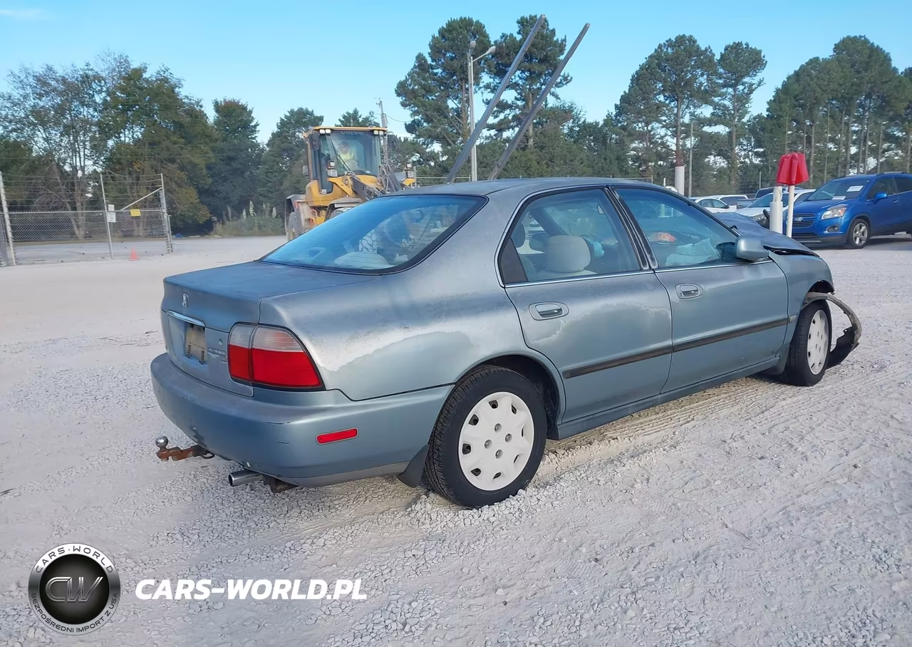 1996 Honda Accord Lx-Ex VIN:1HGCD5635TA080007 - 4