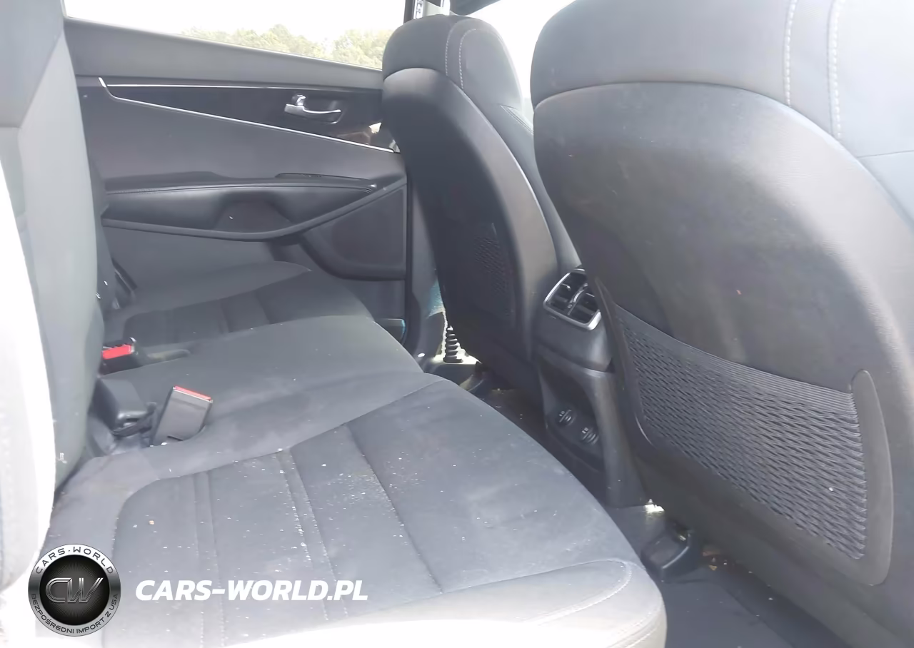2017 Kia Sorento 3.3L Lx VIN:5XYPG4A50HG200958 - 8