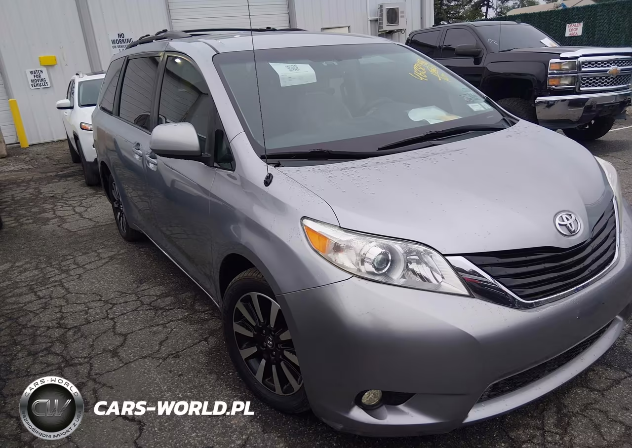 2011 Toyota Sienna Le