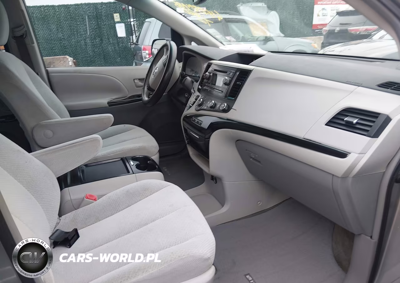 2011 Toyota Sienna Le VIN:5TDJK3DC3BS019310 - 5