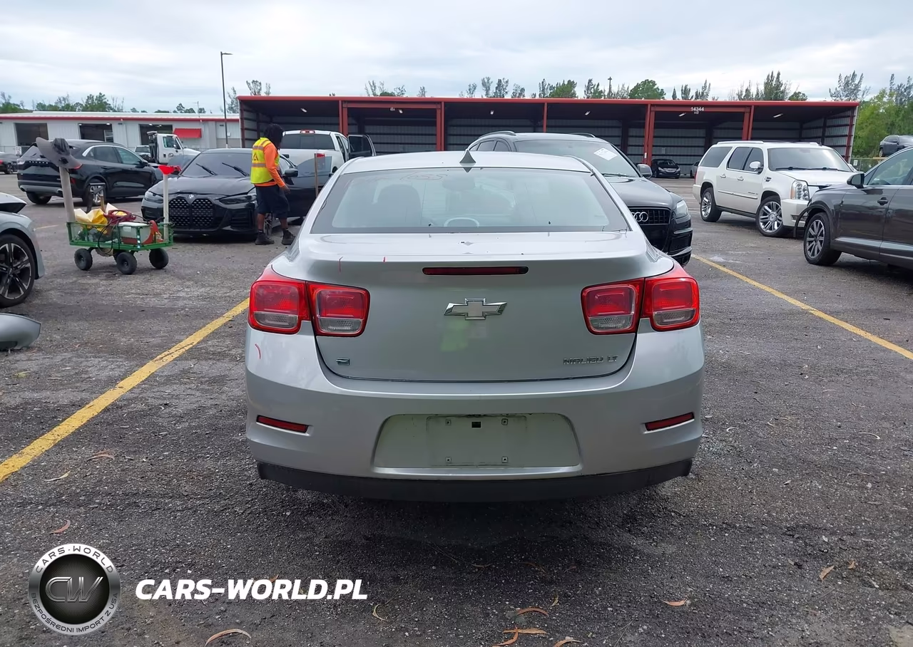 2014 Chevrolet Malibu 1Lt VIN:1G11C5SLXEF211588 - 16