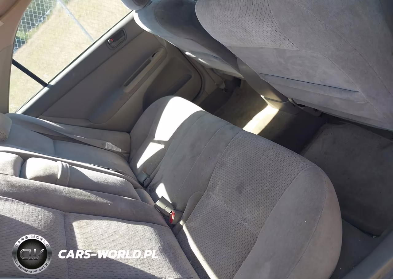 2003 Toyota Camry Le VIN:4T1BE32K73U711522 - 8