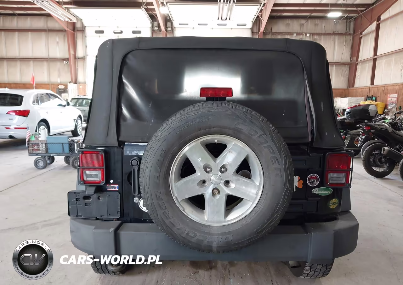2010 Jeep Wrangler Sport VIN:1J4GA2D17AL103890 - 16