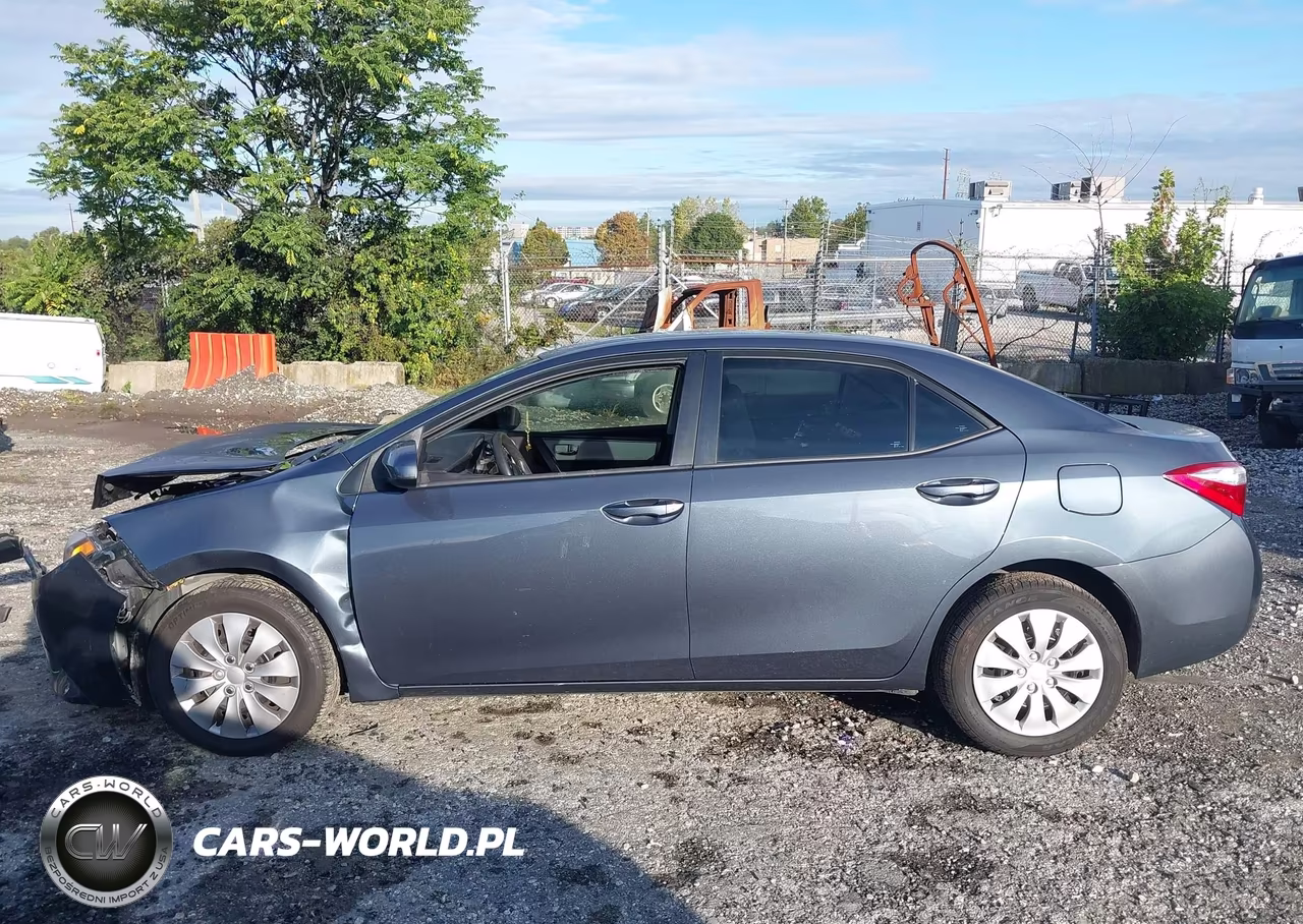 2015 Toyota Corolla Le VIN:2T1BURHE4FC406136 - 14