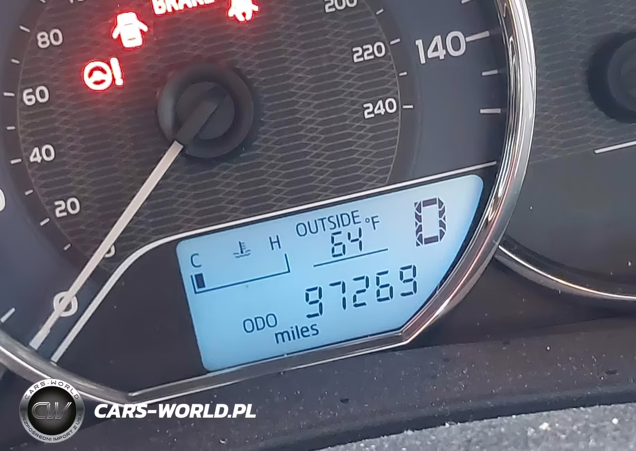 2015 Toyota Corolla Le VIN:2T1BURHE4FC406136 - 15