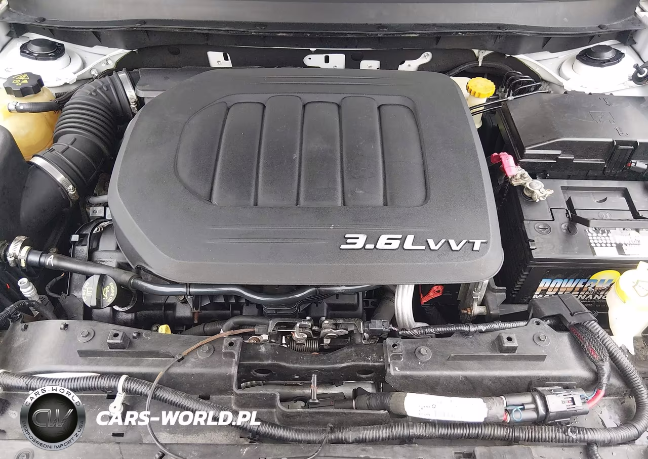 2015 Jeep Cherokee Limited VIN:1C4PJLDS2FW535331 - 10