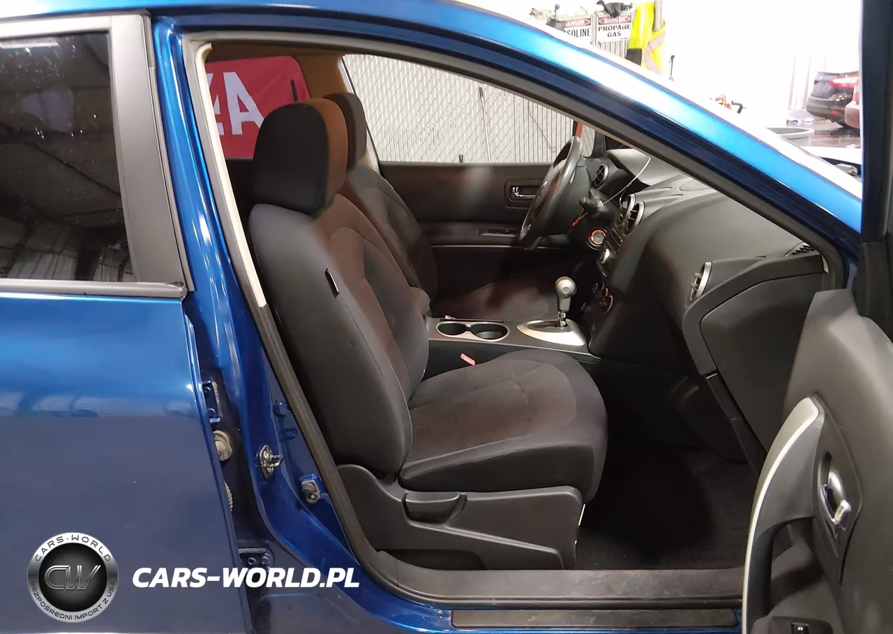 2011 Nissan Rogue S VIN:JN8AS5MV3BW305238 - 5