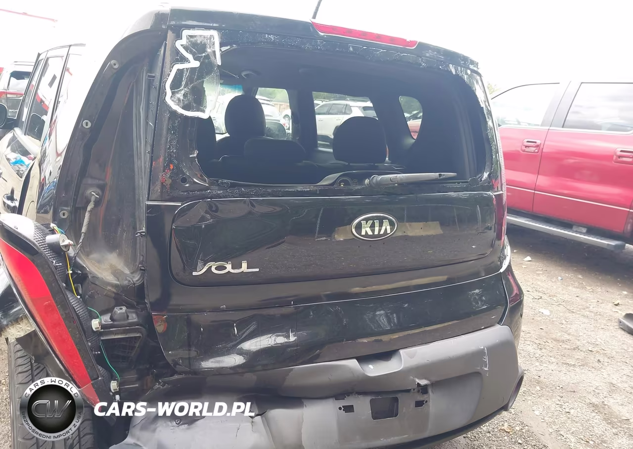 2015 Kia Soul VIN:KNDJN2A2XF7130479 - 6