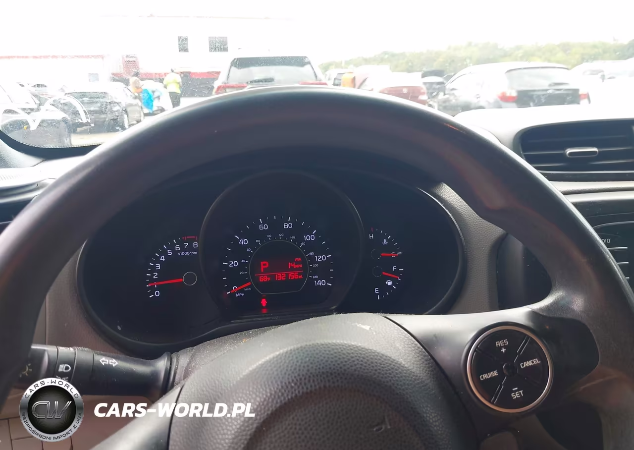 2015 Kia Soul VIN:KNDJN2A2XF7130479 - 7