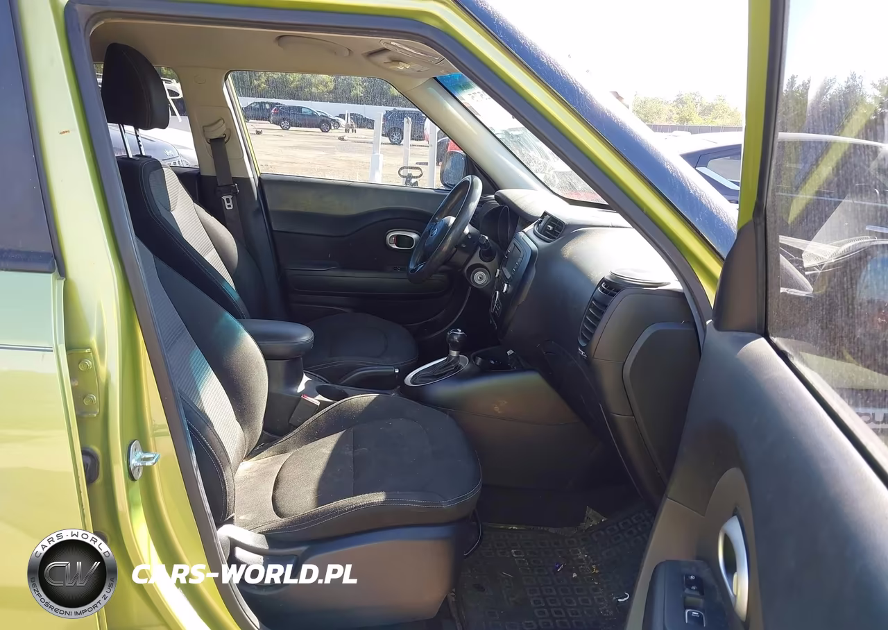 2017 Kia Soul + VIN:KNDJP3A53H7876642 - 5
