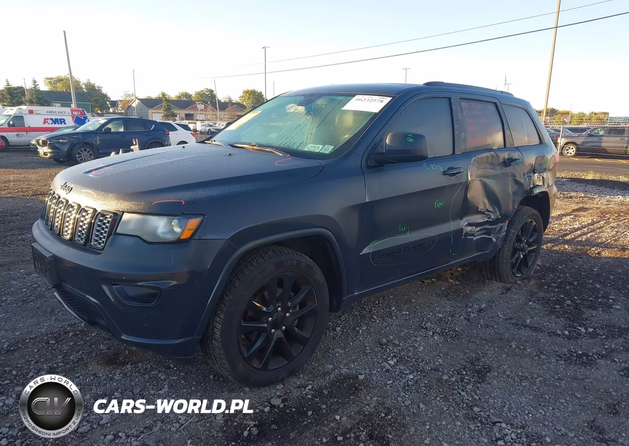 2018 Jeep Grand Cherokee Altitude 4X4 VIN:1C4RJFAG5JC118421 - 2