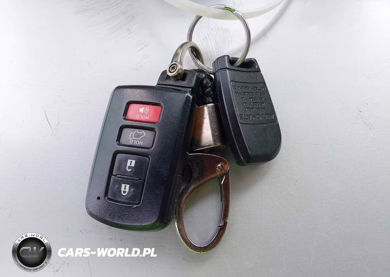 2018 Toyota Rav4 Xle VIN:2T3RFREV6JW806243 - 11