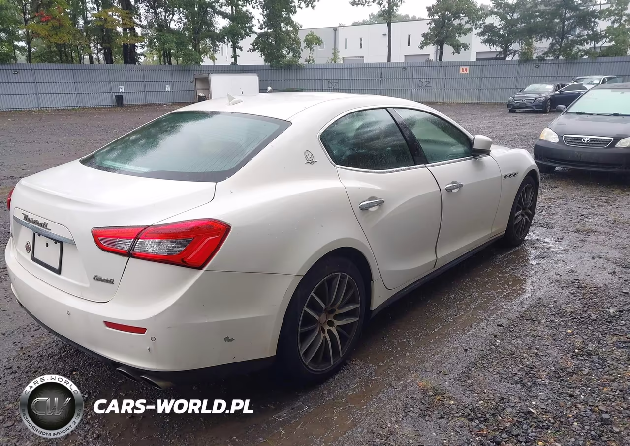 2015 Maserati Ghibli S Q4 VIN:ZAM57RTA7F1144136 - 4