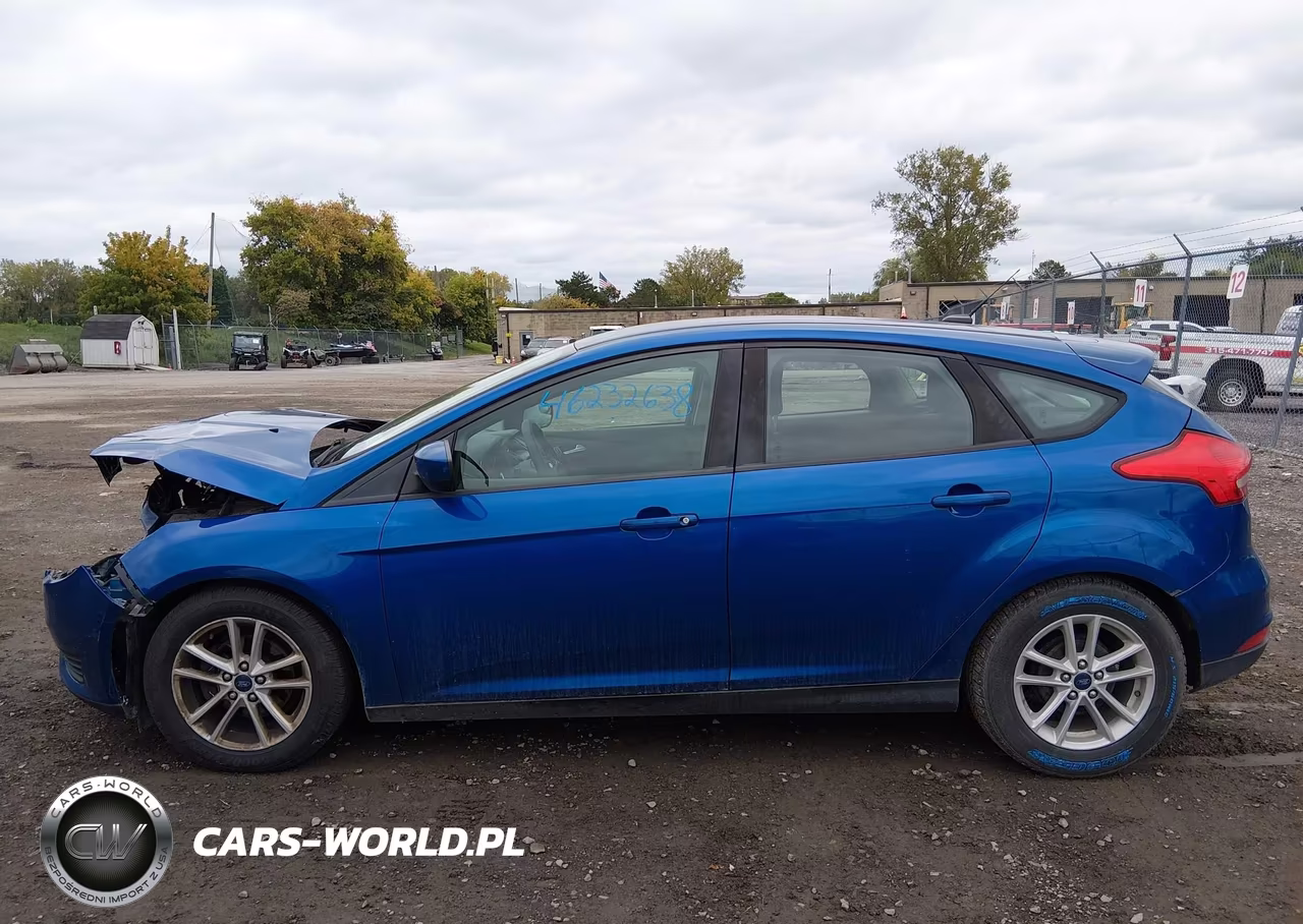 2018 Ford Focus Se VIN:1FADP3K29JL218408 - 15