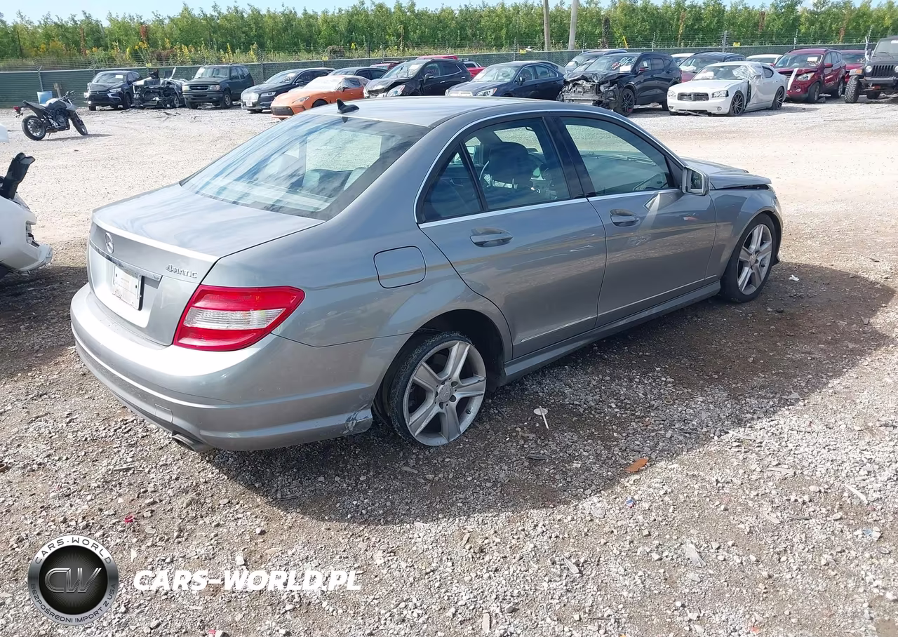 2011 Mercedes-Benz C 300 Luxury 4Matic-Sport 4Matic VIN:WDDGF8BB4BF656167 - 4