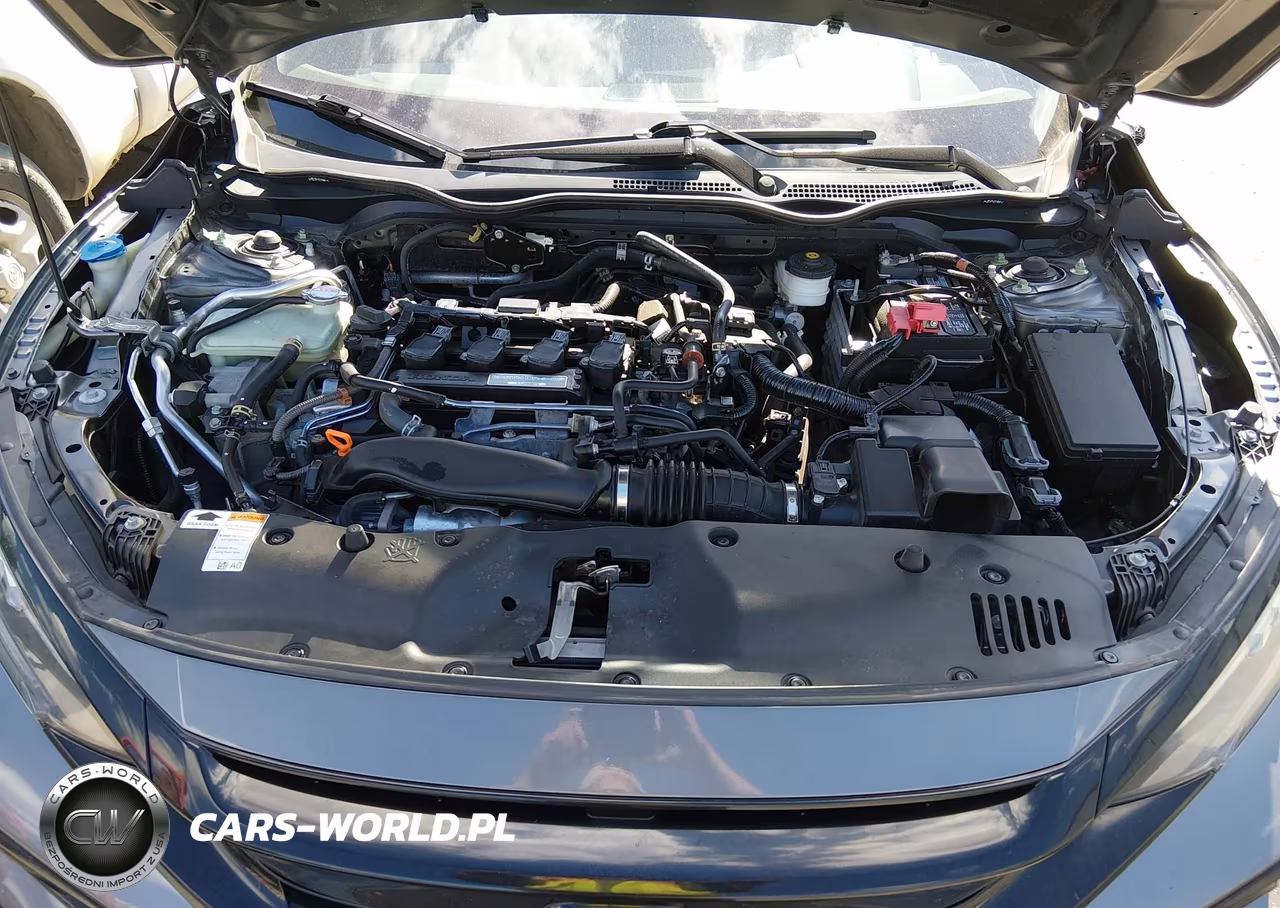 2018 Honda Civic Sport Touring VIN:SHHFK7H98JU408540 - 10
