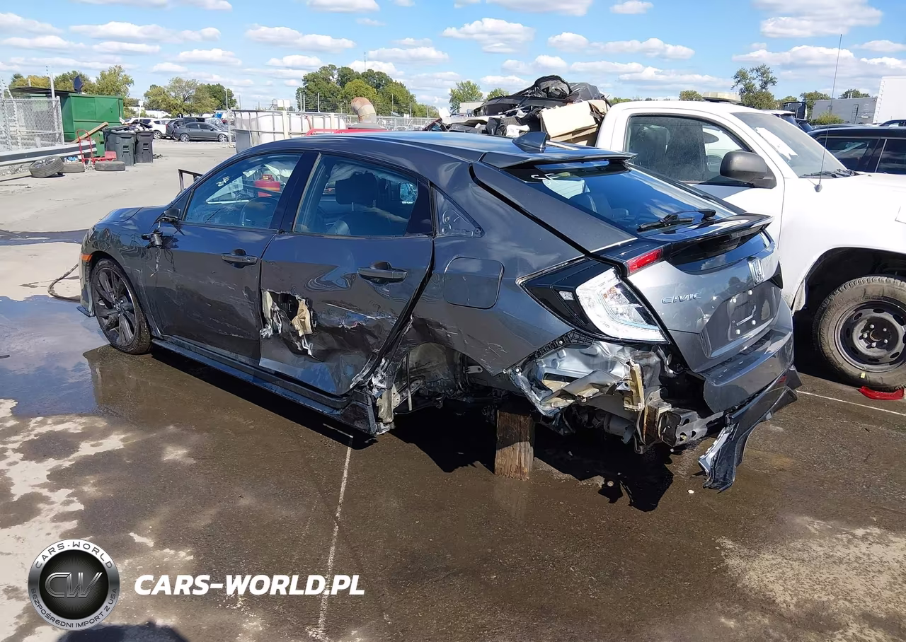 2018 Honda Civic Sport Touring VIN:SHHFK7H98JU408540 - 3