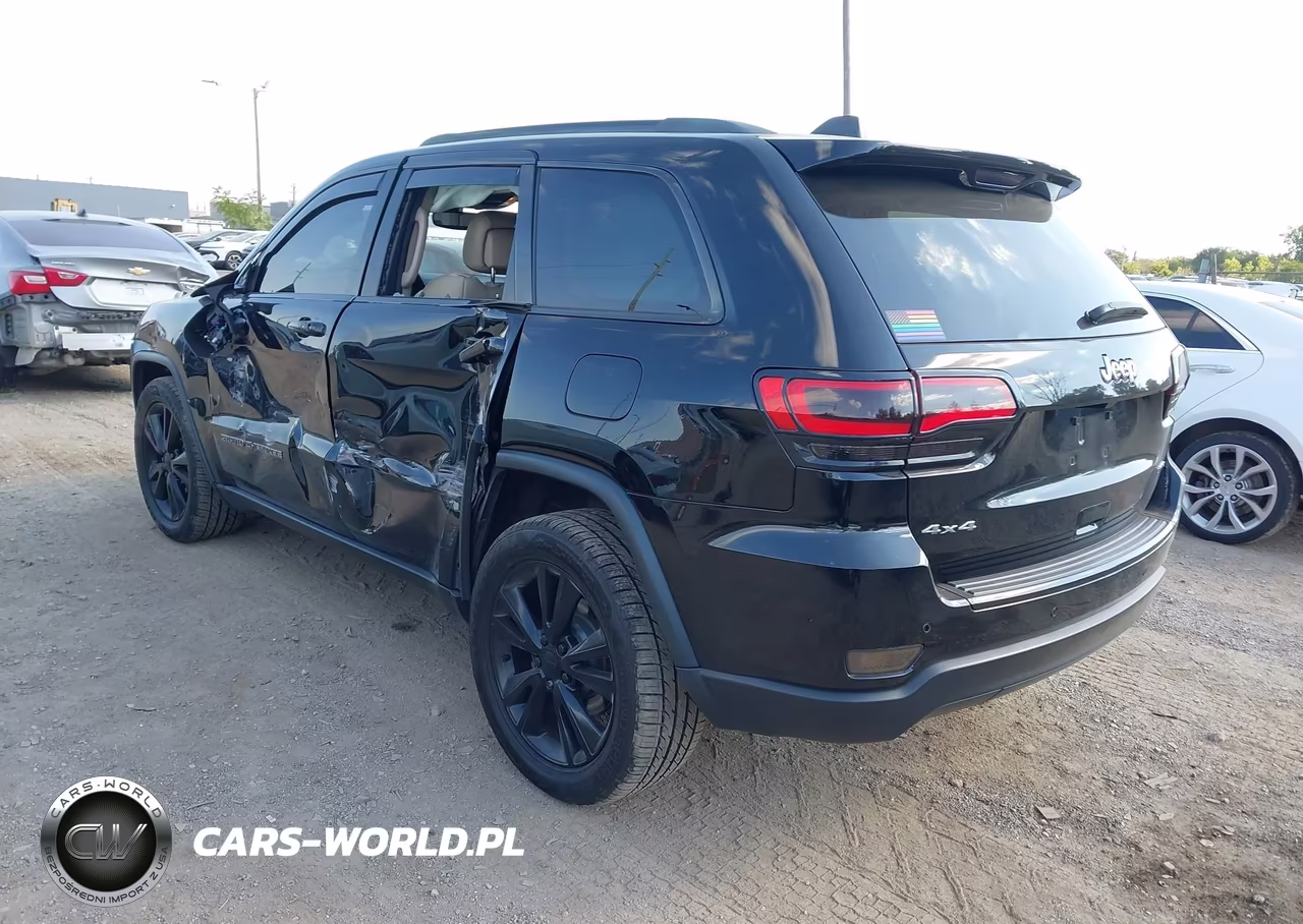 2018 Jeep Grand Cherokee Limited 4X4 VIN:1C4RJFBG2JC422787 - 3
