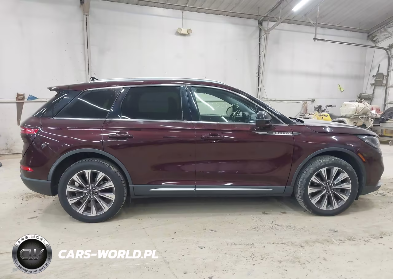 2020 Lincoln Corsair Reserve VIN:5LMCJ2D93LUL00524 - 13