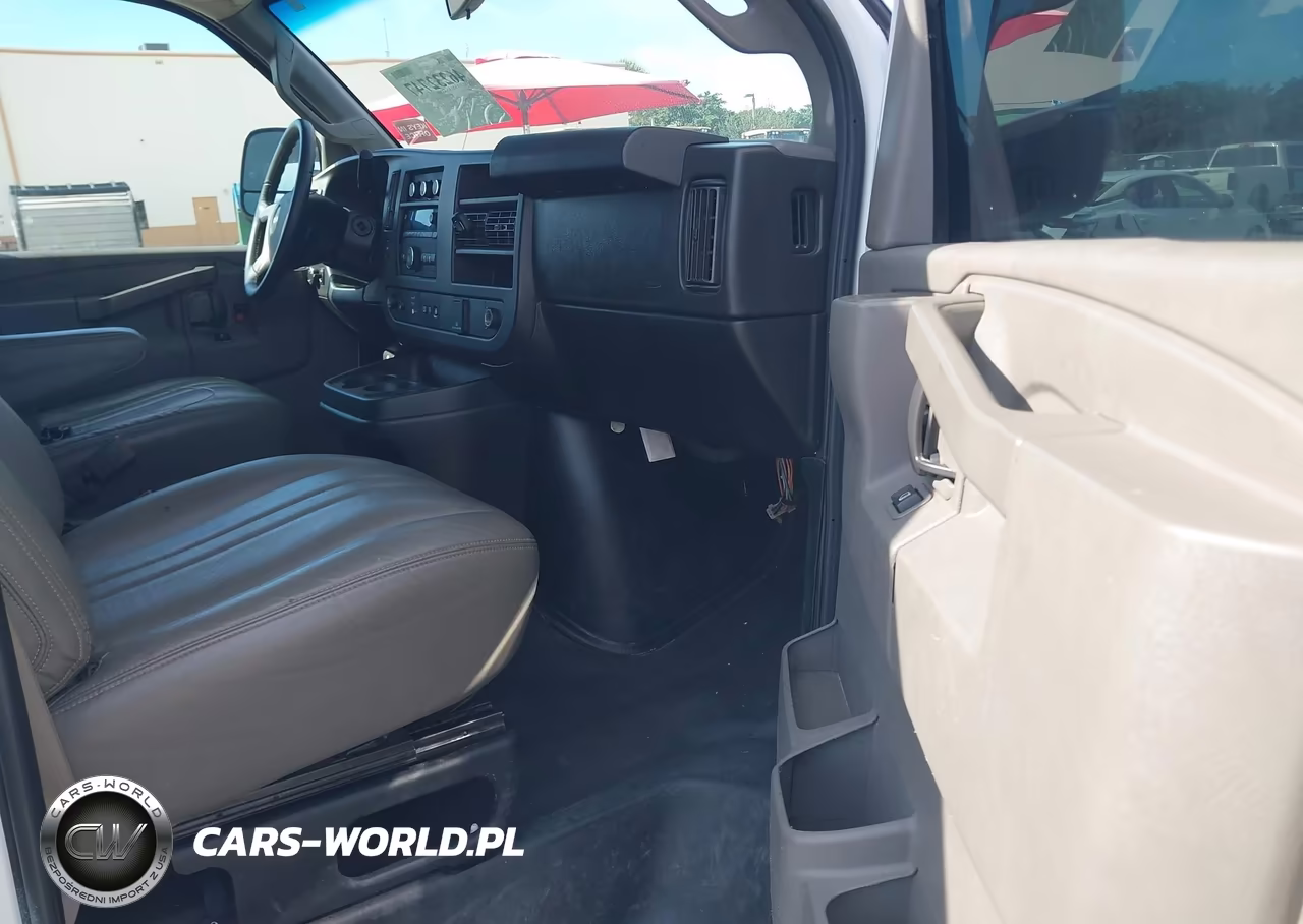 2021 Chevrolet Express Cargo Rwd 2500 Regular Wheelbase Wt VIN:1GCWGAFP9M1145697 - 5