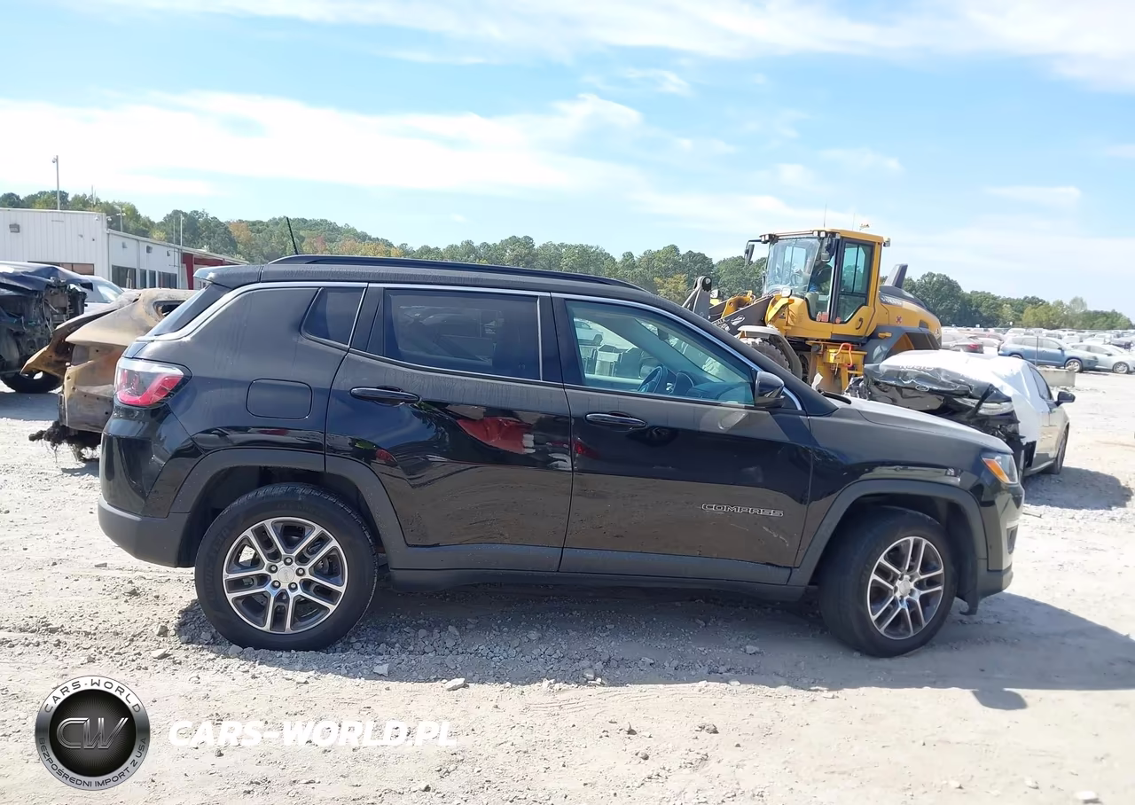 2019 Jeep Compass Sun And Wheel Fwd VIN:3C4NJCBB7KT679452 - 13