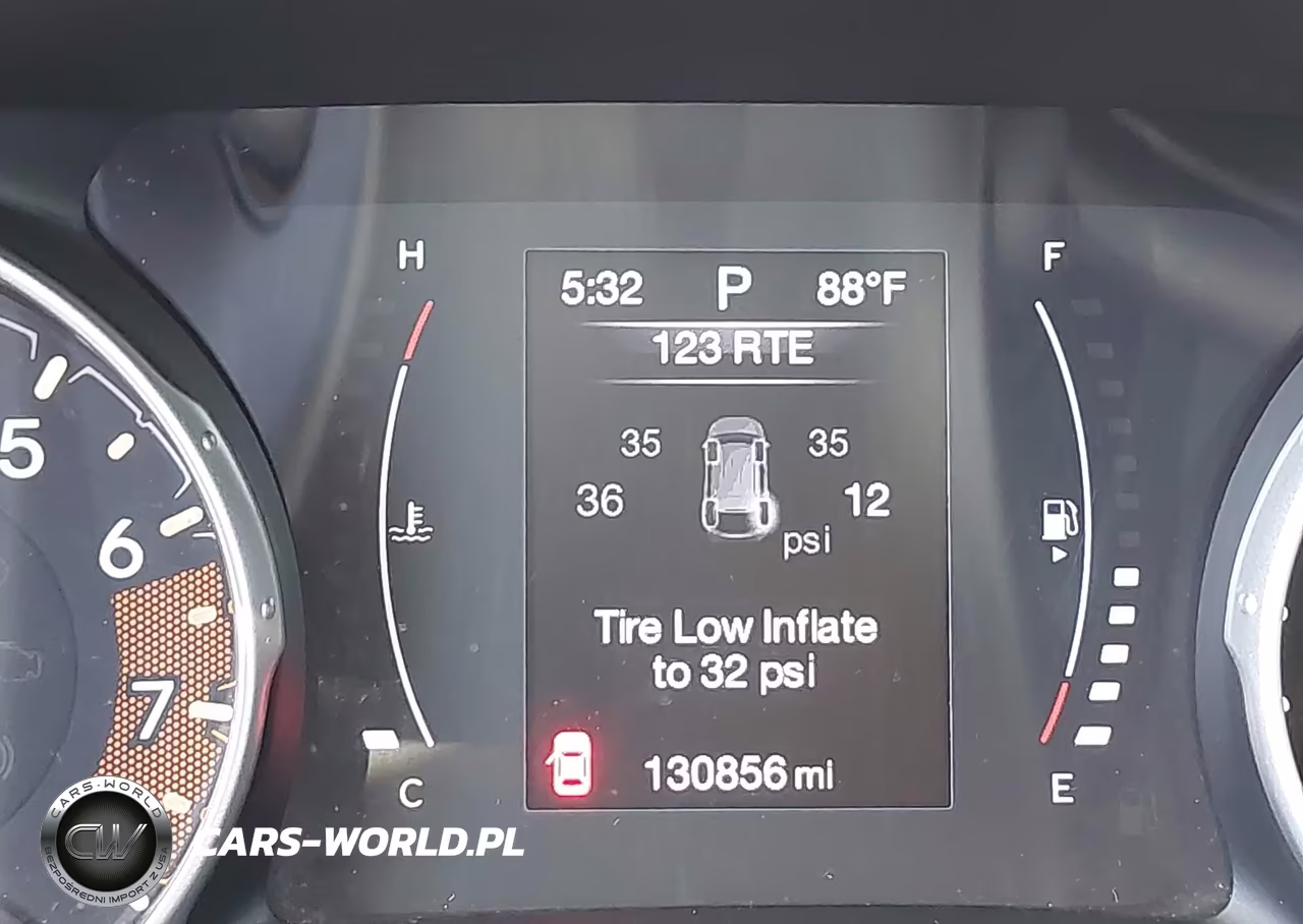 2019 Jeep Compass Sun And Wheel Fwd VIN:3C4NJCBB7KT679452 - 7
