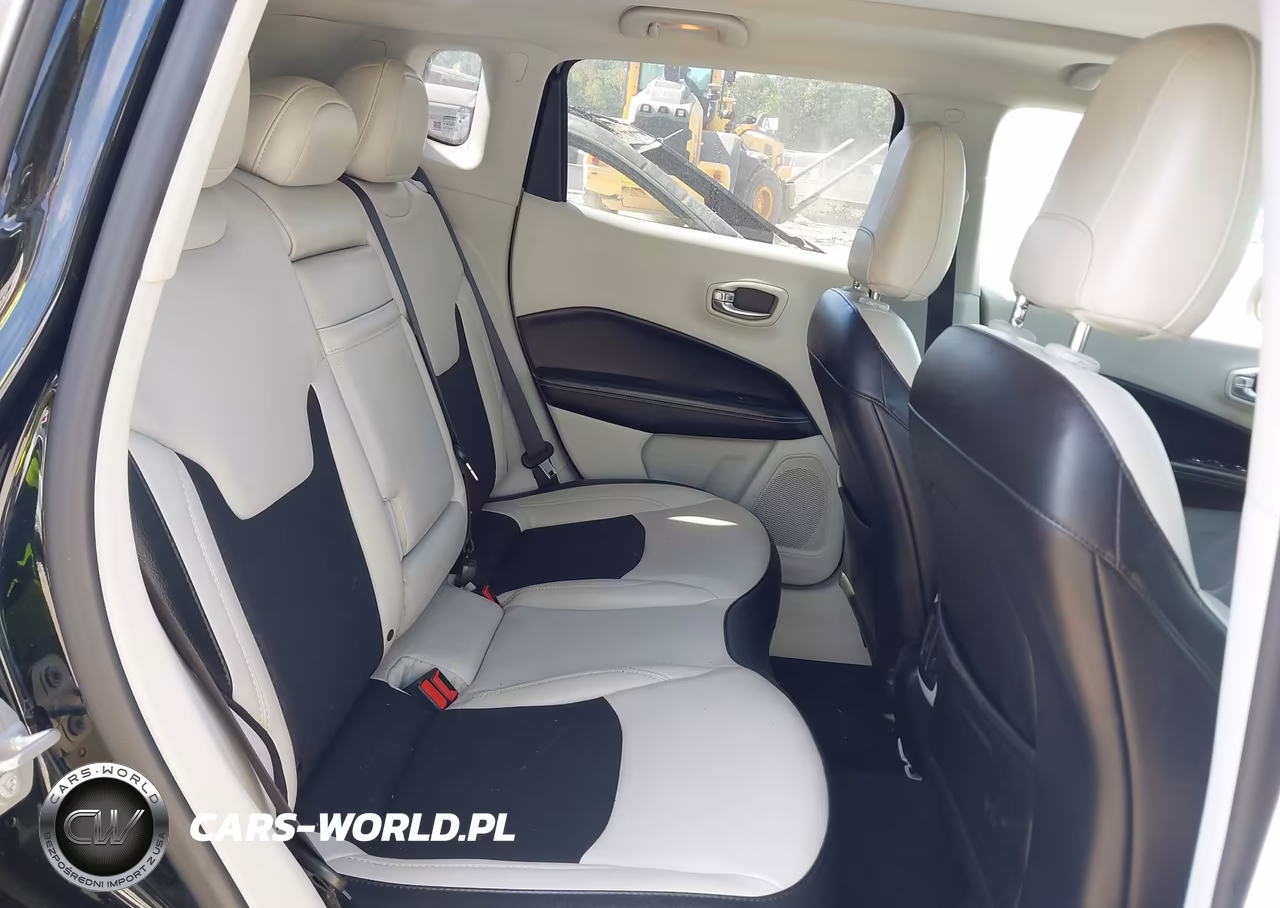 2019 Jeep Compass Sun And Wheel Fwd VIN:3C4NJCBB7KT679452 - 8