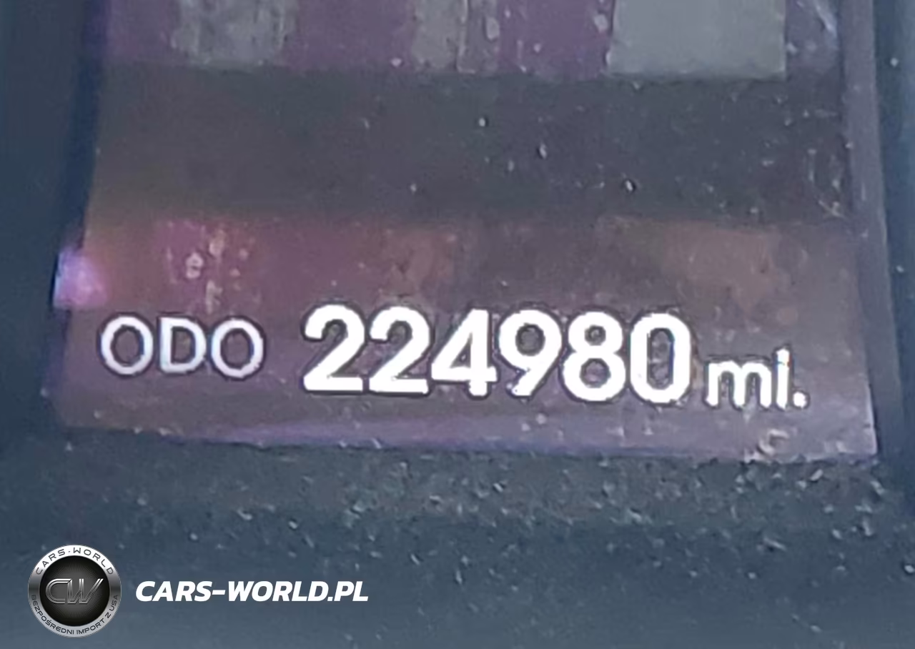 2013 Hyundai Santa Fe Sport VIN:5XYZU3LB5DG112805 - 15