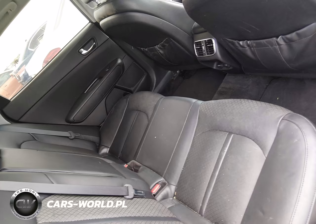 2018 Kia Optima Ex VIN:5XXGU4L31JG200787 - 8