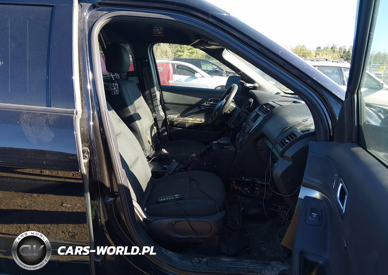 2018 Ford Police Interceptor Utility VIN:1FM5K8AR6JGC74593 - 5