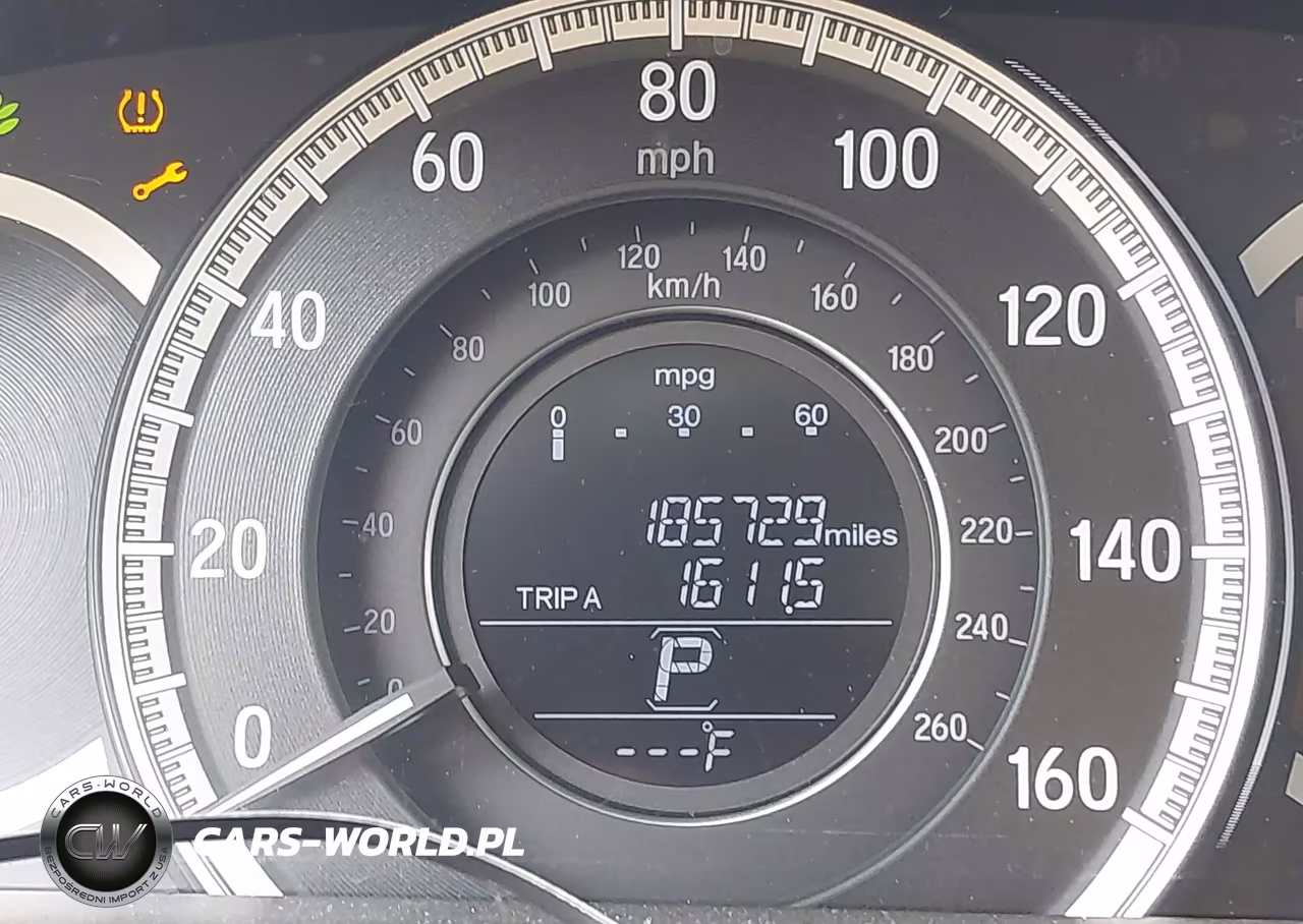 2017 Honda Accord Lx VIN:1HGCR2F31HA112913 - 15