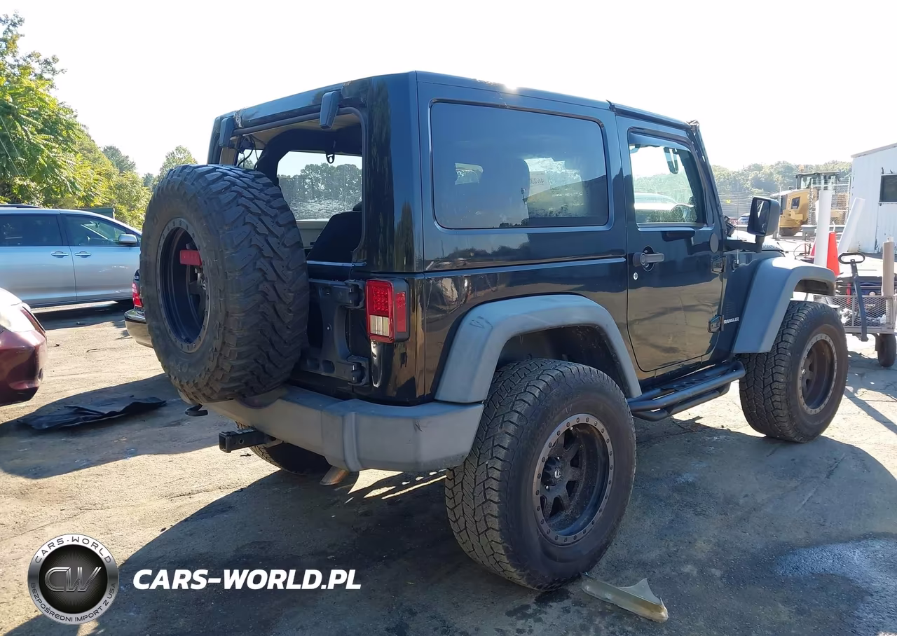 2012 Jeep Wrangler Rubicon VIN:1C4BJWCG0CL268051 - 4
