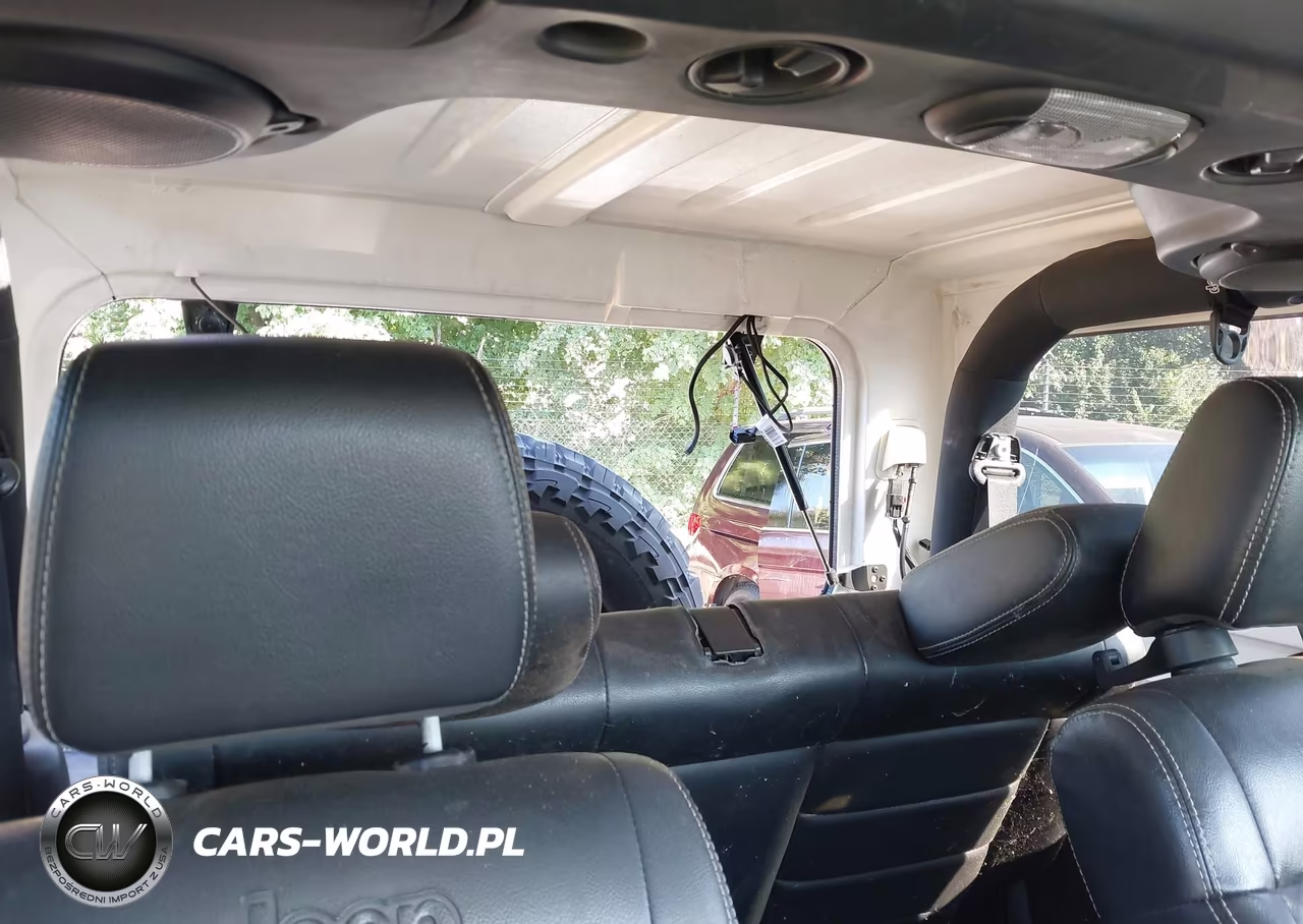 2012 Jeep Wrangler Rubicon VIN:1C4BJWCG0CL268051 - 8
