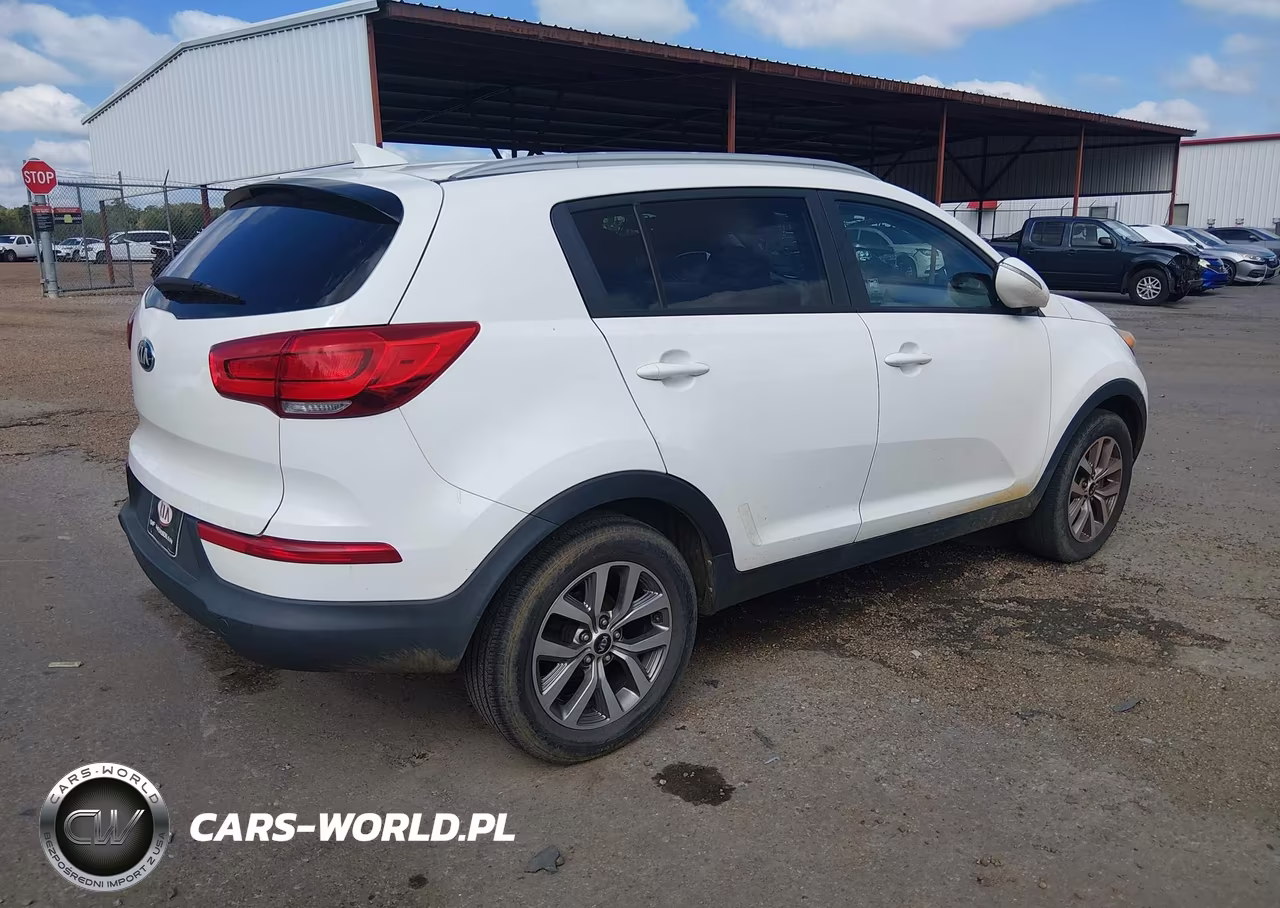 2015 Kia Sportage Lx VIN:KNDPB3AC1F7755922 - 4