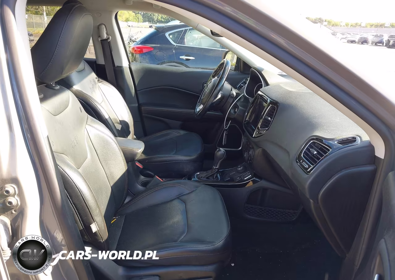 2020 Jeep Compass Limited 4X4 VIN:3C4NJDCB2LT127475 - 5